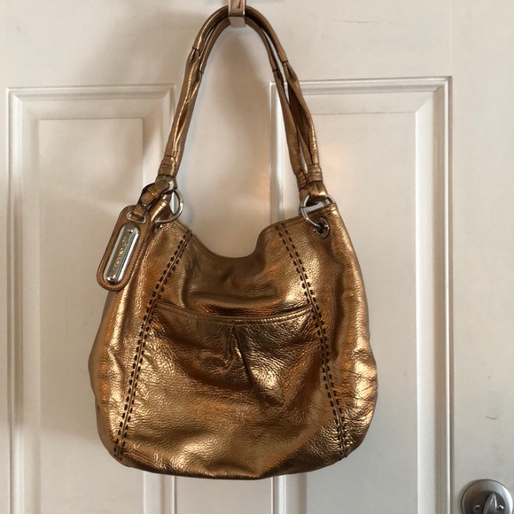 b. makowsky Handbags - B MAKOWSKY copper-color pebbled-leather purse